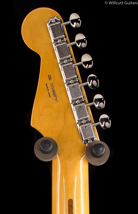 Fender FSR Traditional 50&#39;s Stratocaster Inca Silver with Shoreline Gold Stripes