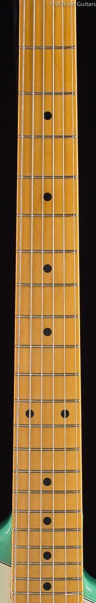 fender-fsr-traditional-50s-stratocaster-surf-green-with-shell-pink-stripes-410