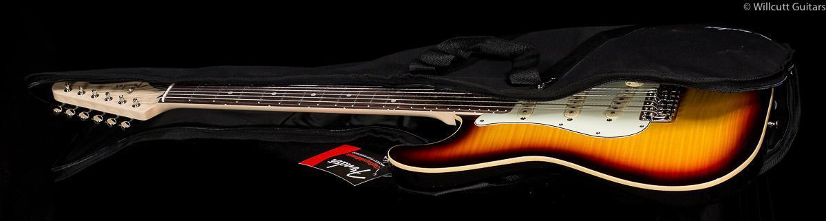 Fender Limited Edition Aerodyne Classic Strat Flame Maple Top 3 Color Sunburst