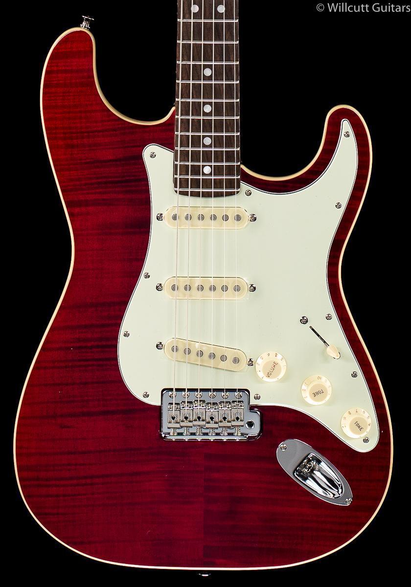 Fender LIMITED EDITION AERODYNE Classic Strat Flame Maple Top Crimson Red Trans