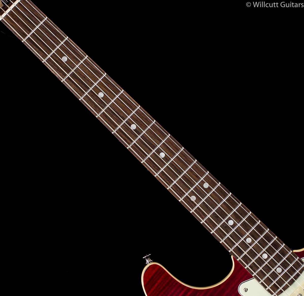 Fender LIMITED EDITION AERODYNE Classic Strat Flame Maple Top Crimson Red Trans