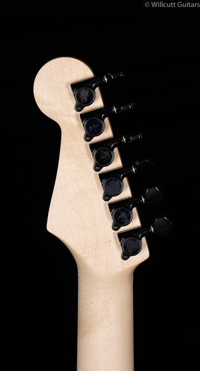 Fender Limited Edition HM Strat Flash Pink