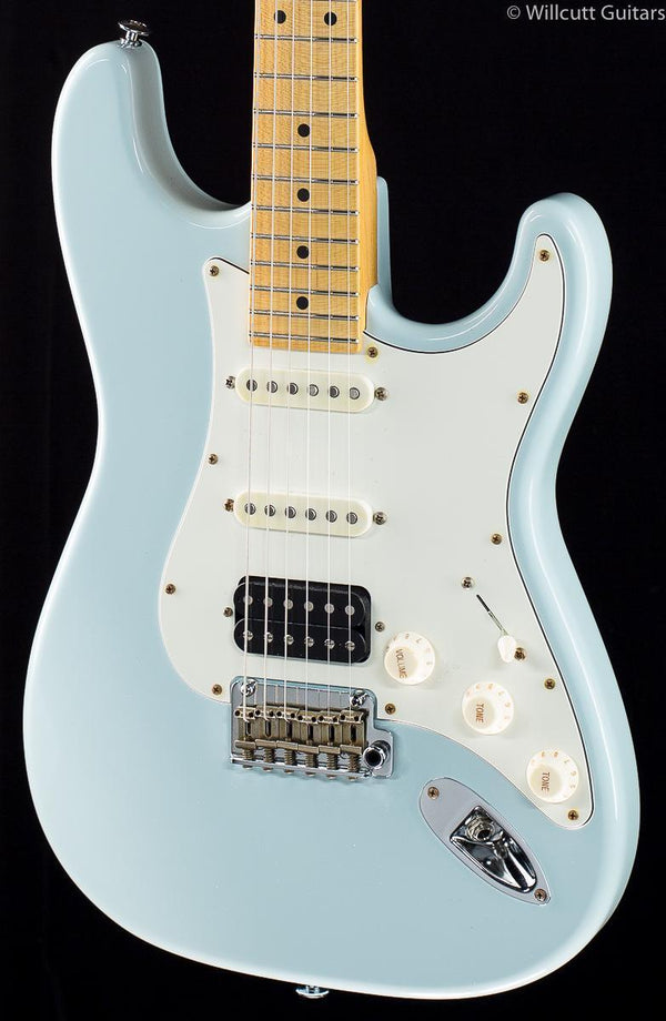 Suhr Classic S Antique HSS Sonic Blue Maple (28) - Willcutt Guitars