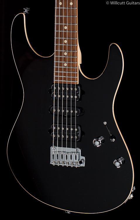 Suhr Modern Black HSH (33) - Willcutt Guitars