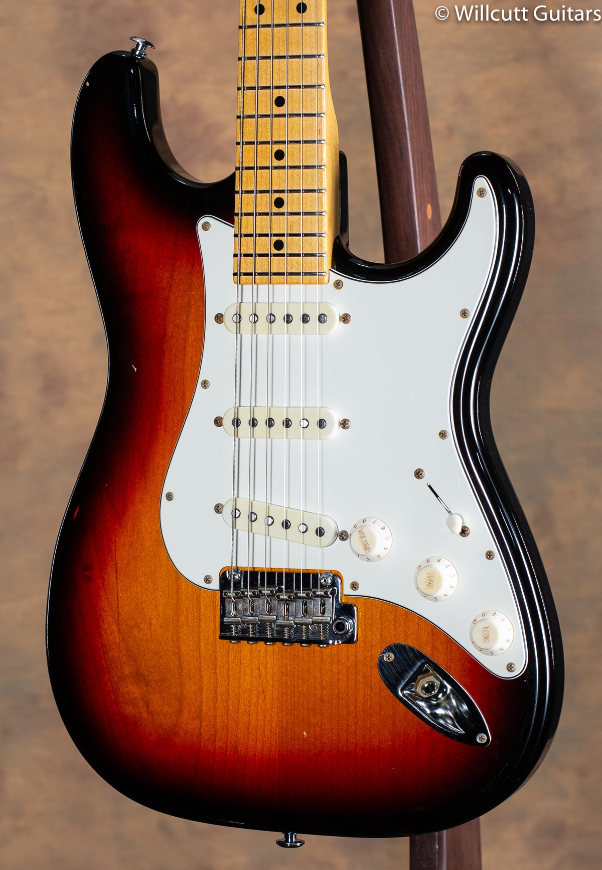 Suhr Classic Antique Pro Sunburst SSS USED