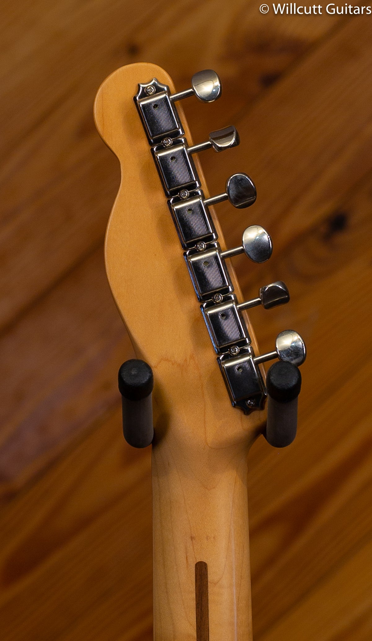 Fender LIMITED EDITION AMERICAN VINTAGE HOT ROD &#39;50S TELE® RECLAIMED REDWOOD DEMO