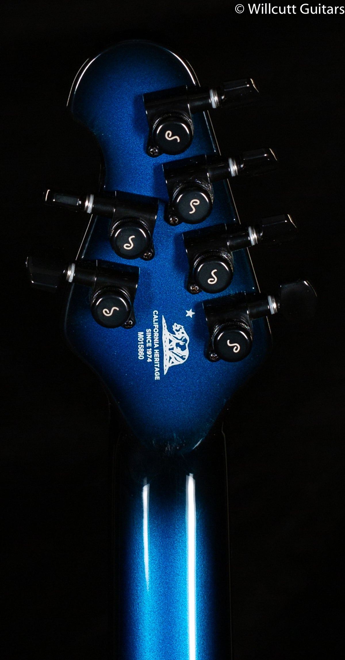 Ernie Ball Music Man Majesty Titan Blue