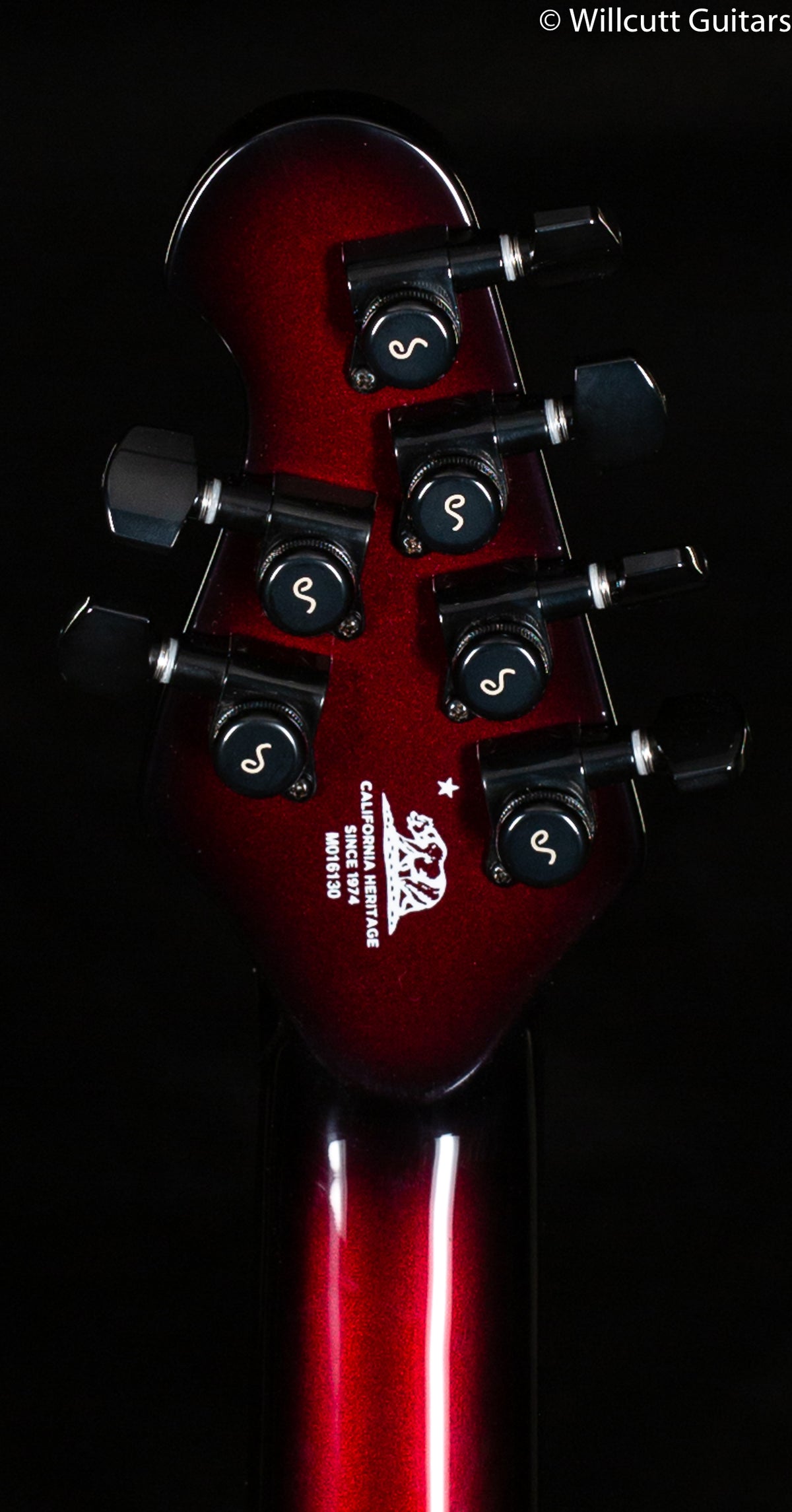 Ernie Ball Music Man Majesty 6 Lava Flow (130)