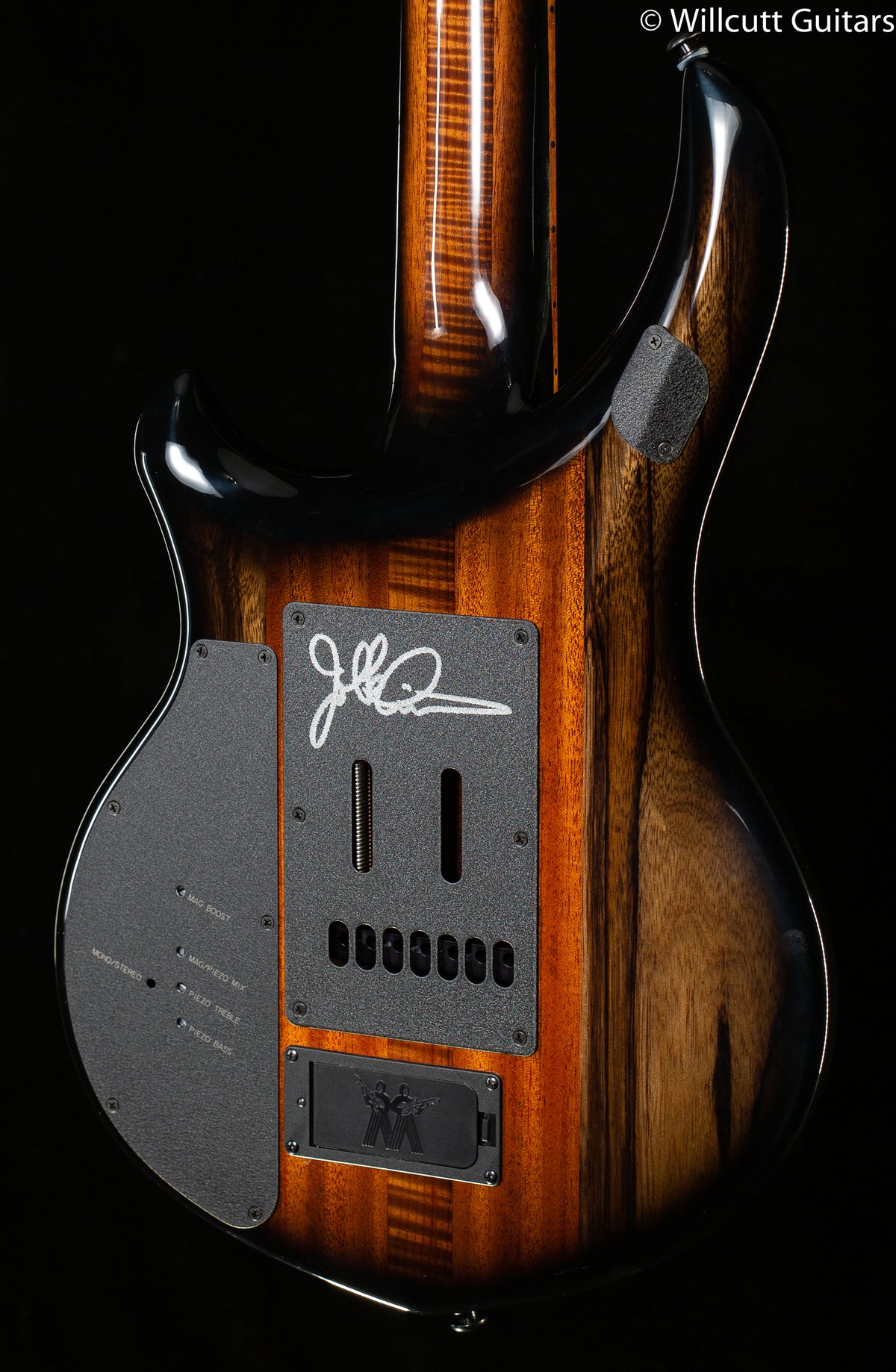 Ernie Ball Music Man Majesty 7 Maple Top Spice Melange (580)