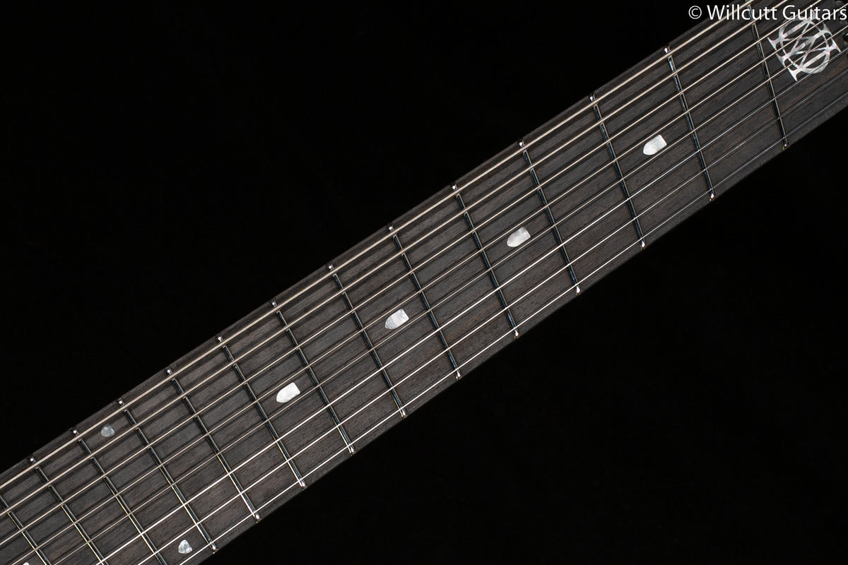 Ernie Ball Music Man Majesty 8 String Aurora Sky (729)