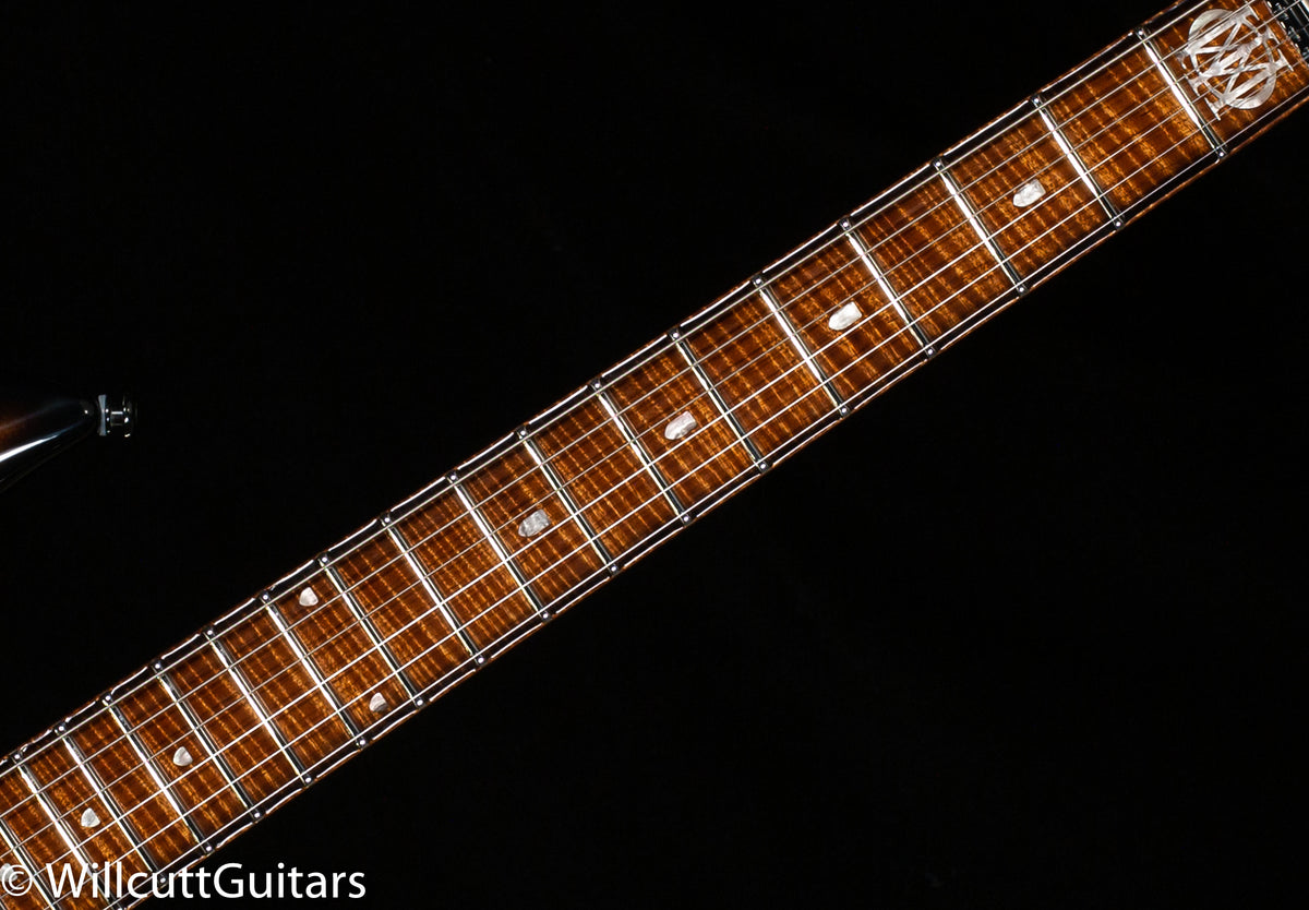 Ernie Ball Music Man Majesty Maple Top Spice Melange (159)