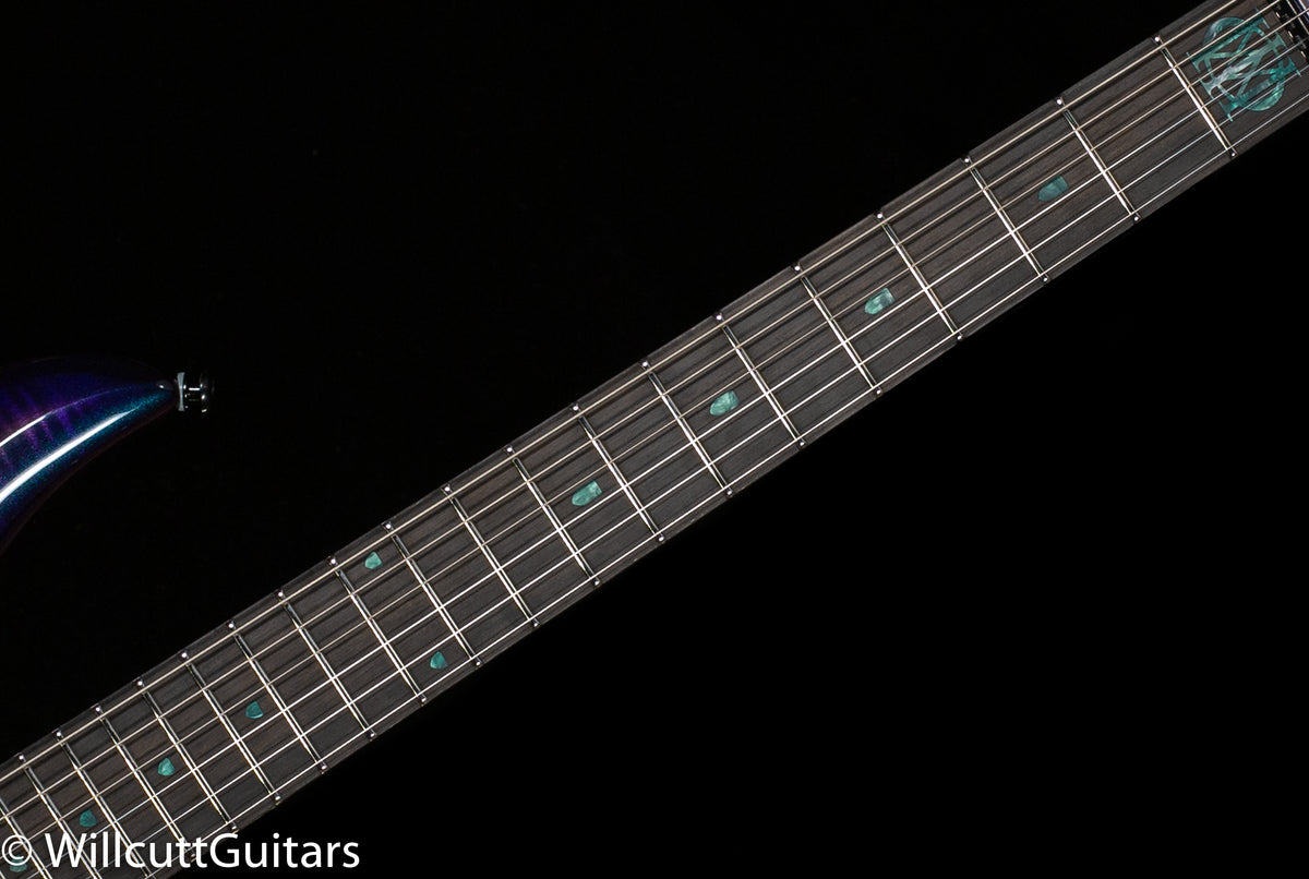 Ernie Ball Music Man Majesty 6 Crystal Amethyst (160)