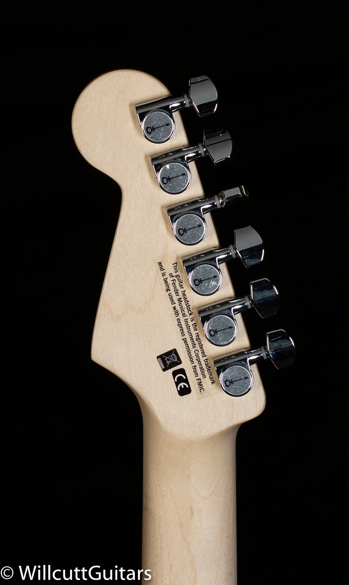 Charvel Pro-Mod San Dimas® Style 1 HSS FR M, Maple Fingerboard, Platinum Pearl (740)