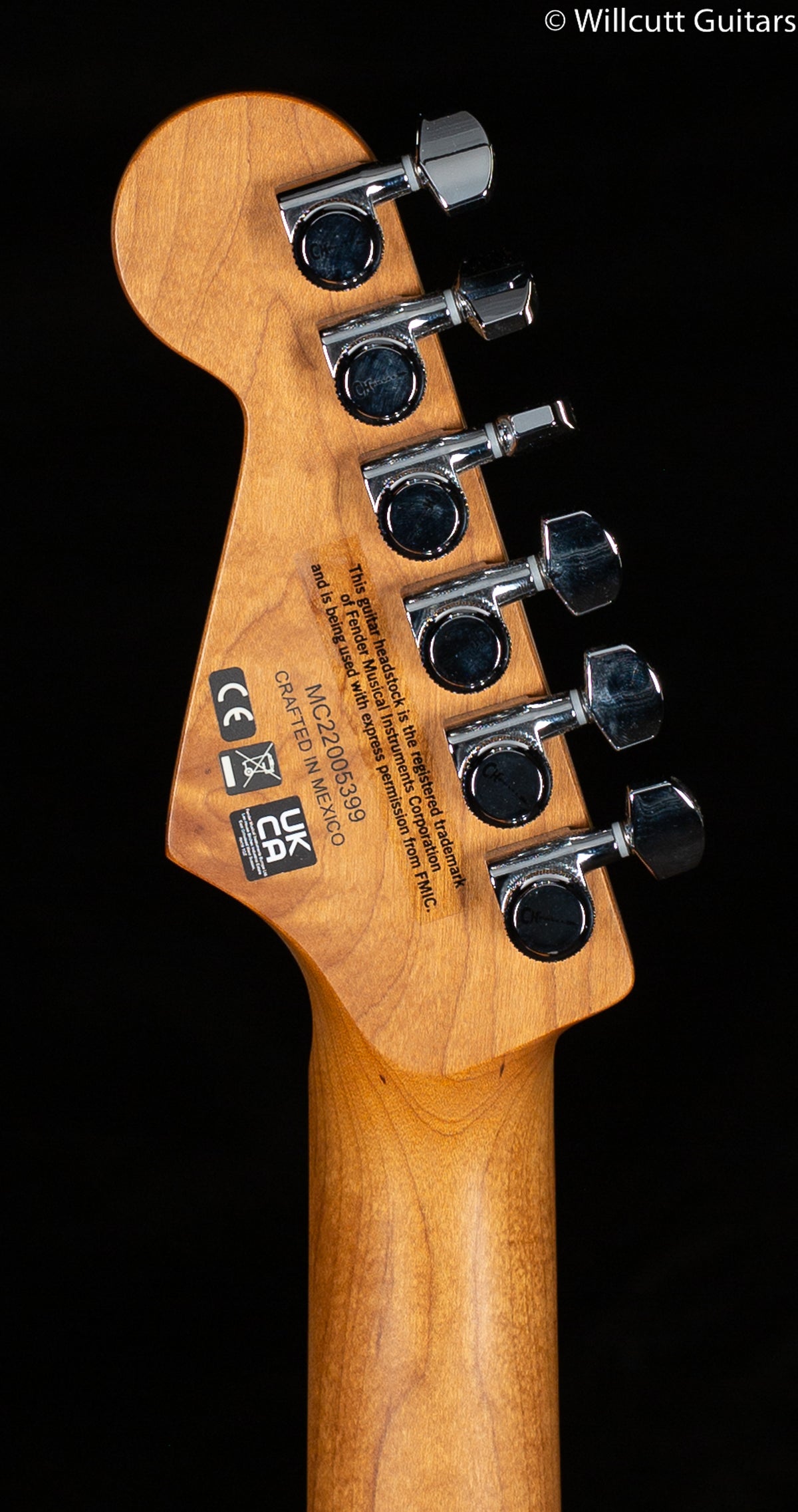 Charvel Pro-Mod DK22 SSS 2PT CM Caramelized Maple Fingerboard Gloss Black (399)