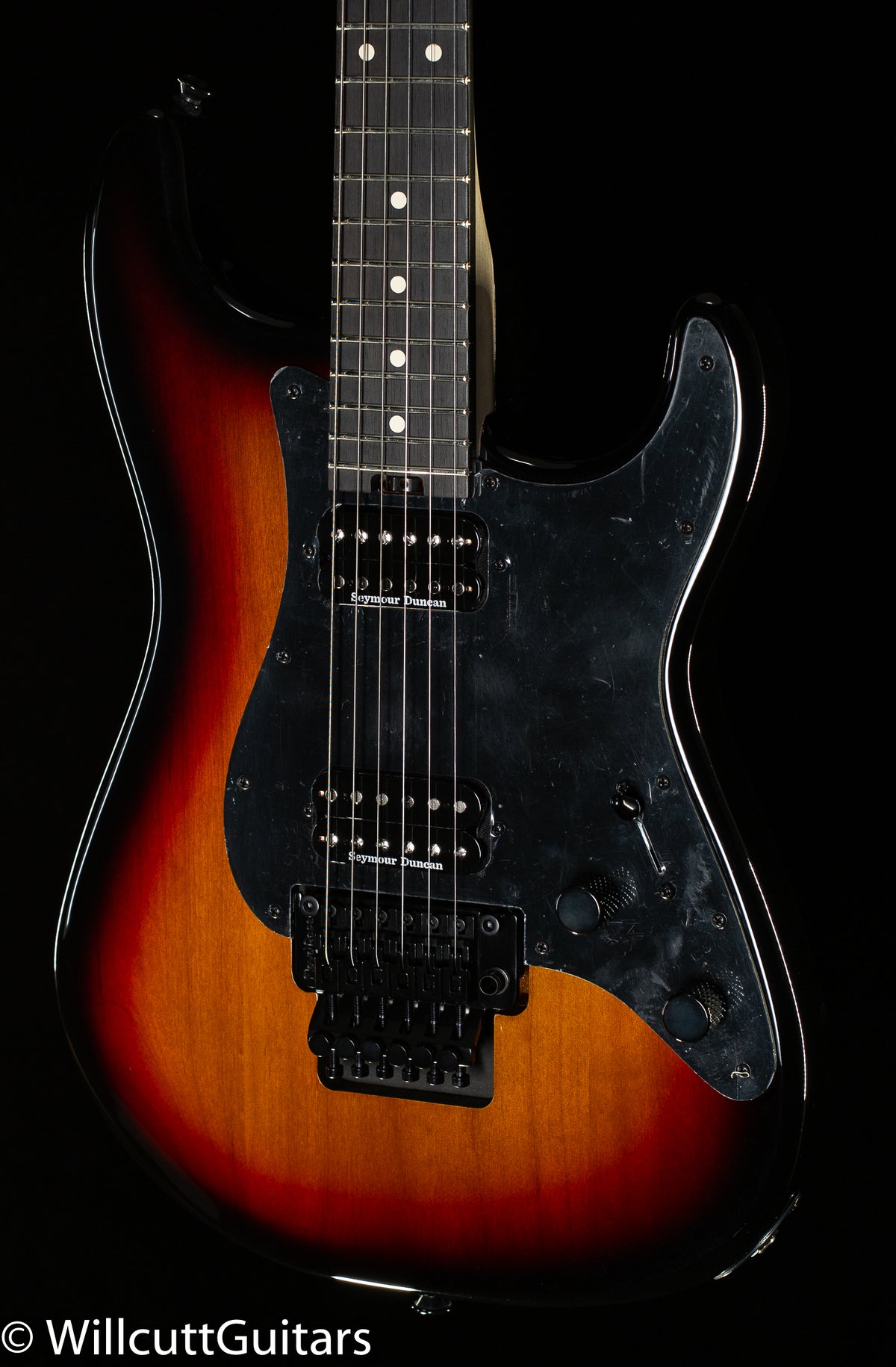 Charvel Pro-Mod So-Cal Style 1 HH FR E Three-Tone Sunburst (106)