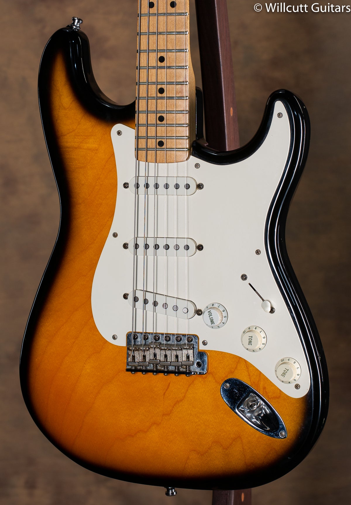 1996 Fender Jimmie Vaughan Stratocaster Sunburst USED