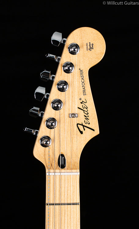 Fender Deluxe Stratocaster HSS Plus Top IOS Connectivity Aged Cherry Burst