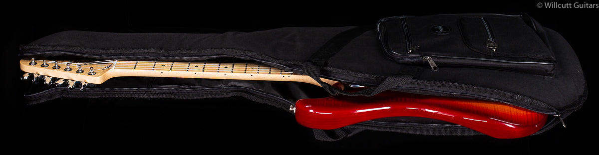 Fender Deluxe Stratocaster HSS Plus Top IOS Connectivity Aged Cherry Burst