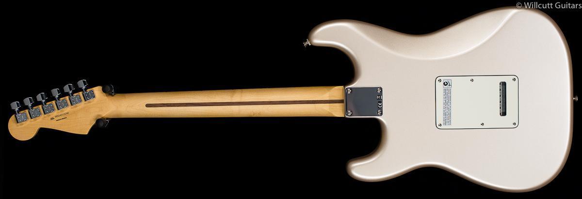 Fender Deluxe Stratocaster HSS +Top, IOS, MN, BLZ - Willcutt Guitars