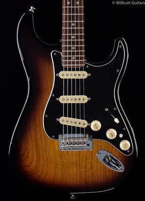 Fender Deluxe Strat PF 2TSB