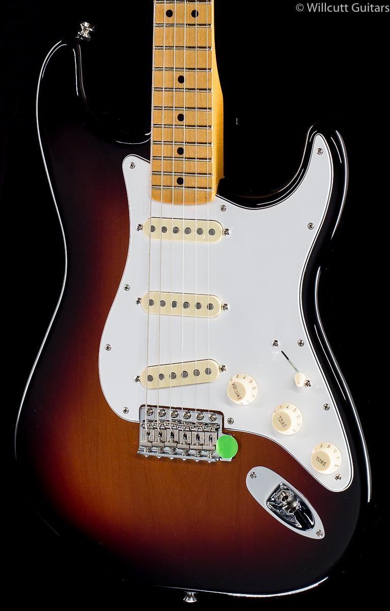 Fender Jimi Hendrix Stratocaster 3-Tone Sunburst (960)