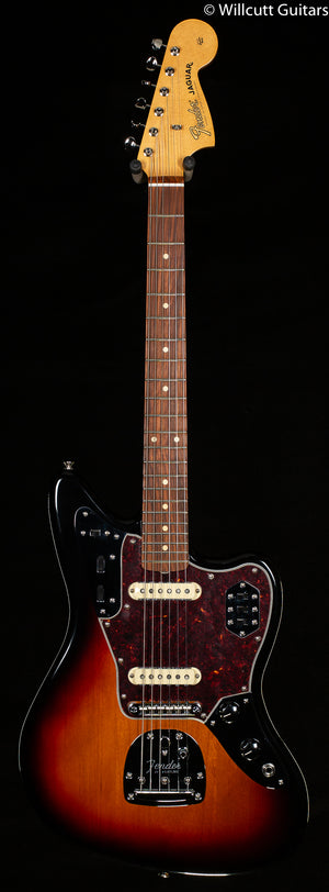 Fender Classic Player Jaguar Special 3-Tone Sunburst Pau Ferro