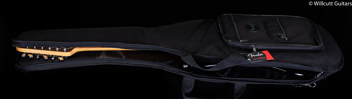 Fender Classic Player Jaguar Special 3-Tone Sunburst Pau Ferro