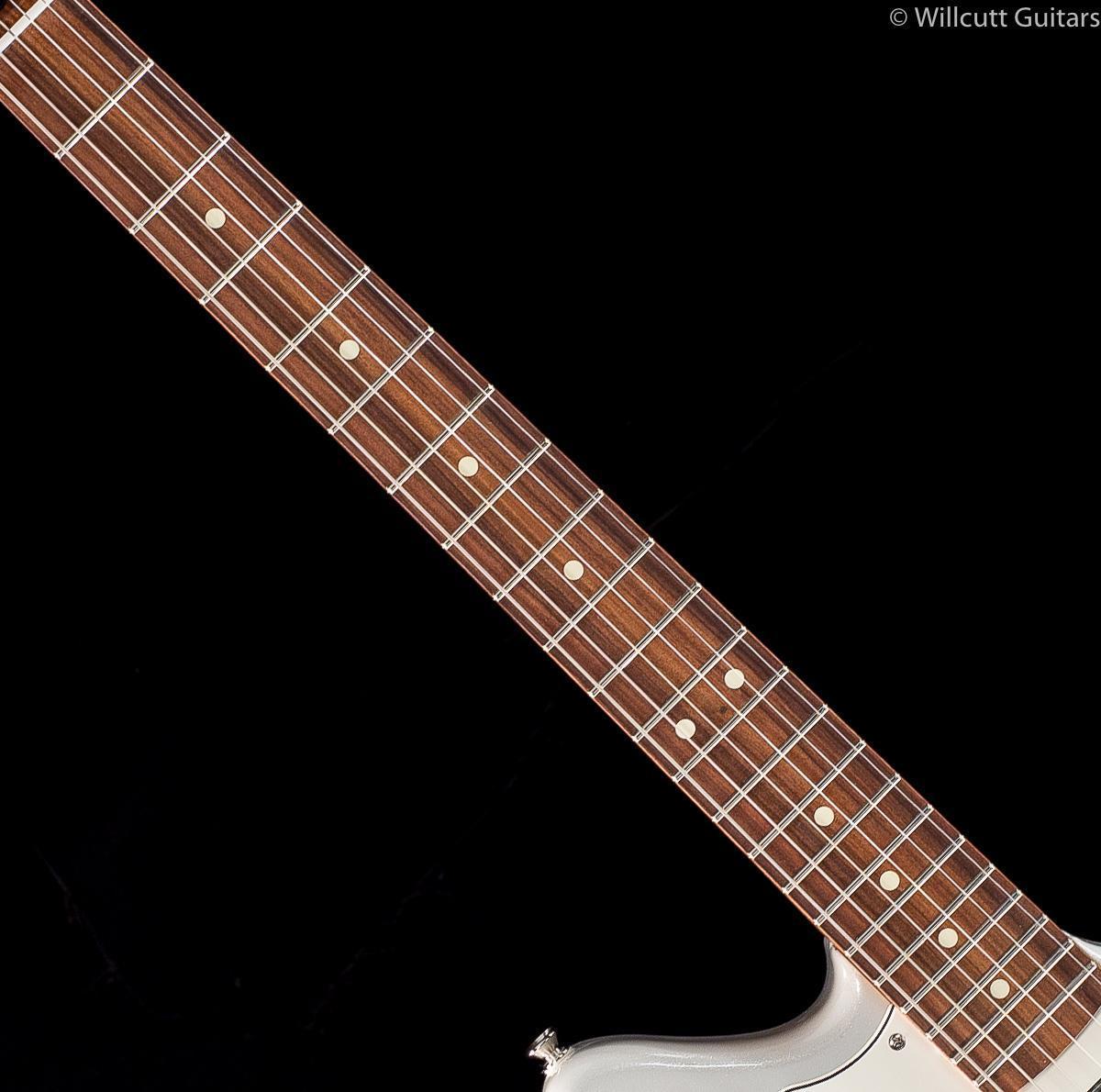 Fender Powercaster PF White Opal