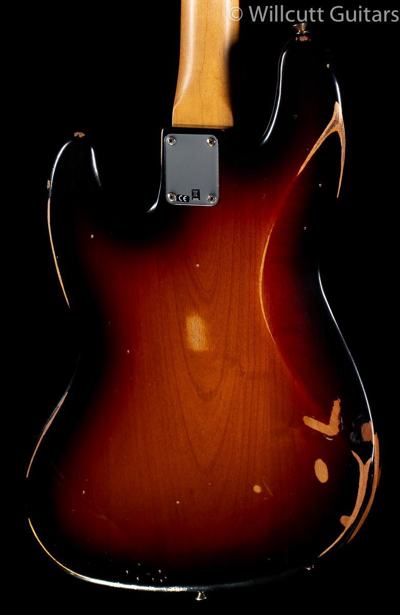 Fender Road Worn &#39;60s Jazz Bass 3-Color Sunburst Pau Ferro
