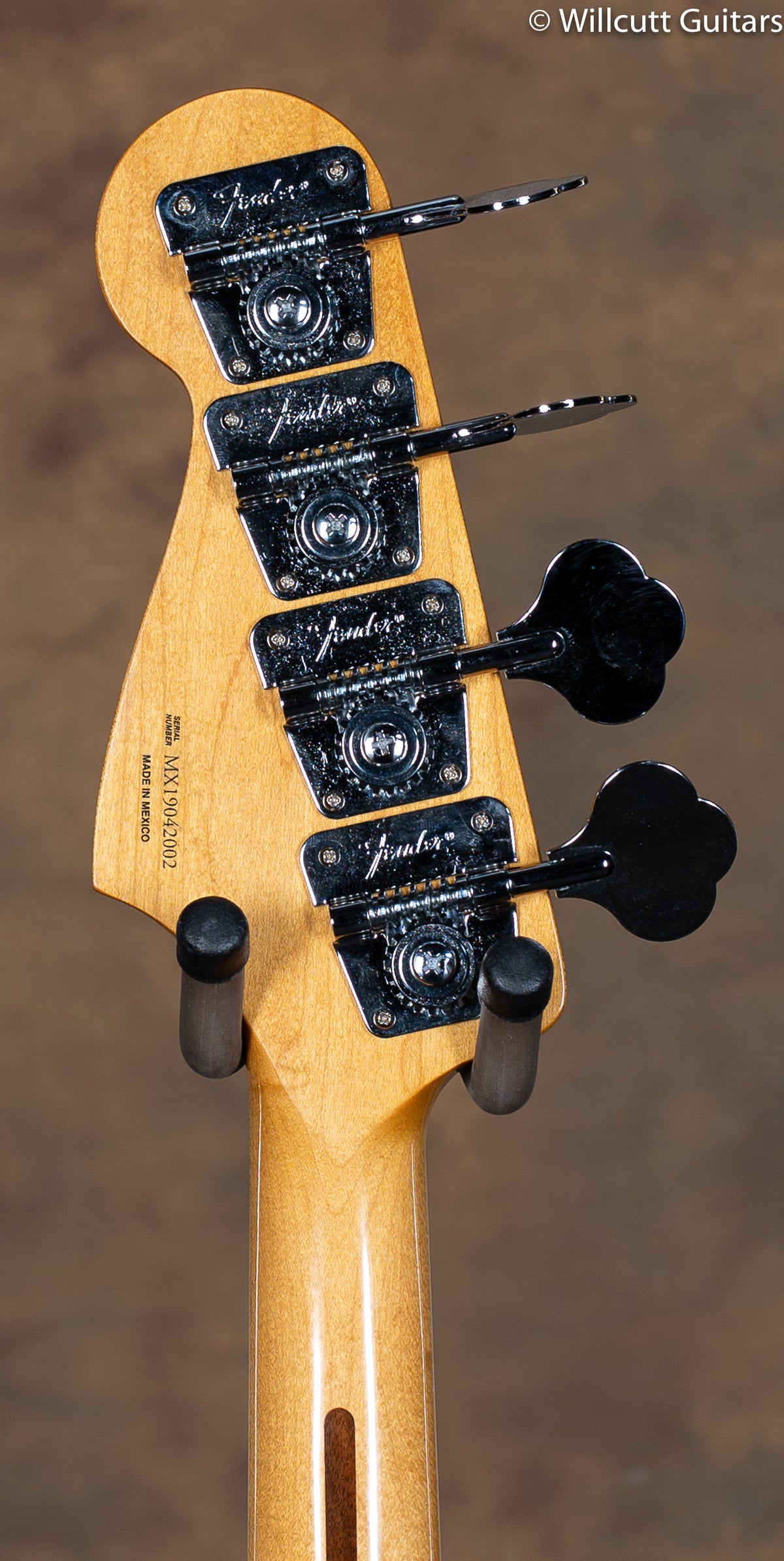 2019 Fender Vintera 70s Jazz Bass 3 Color Sunburst