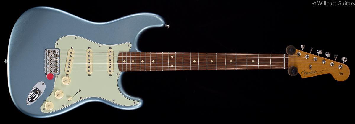 Fender Vintera '60s Stratocaster Ice Blue Metallic