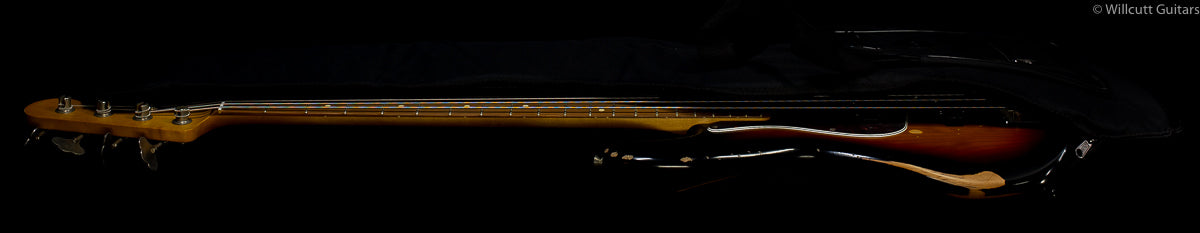 Fender Road Worn &#39;60s Jazz Bass 3-Color Sunburst Pau Ferro