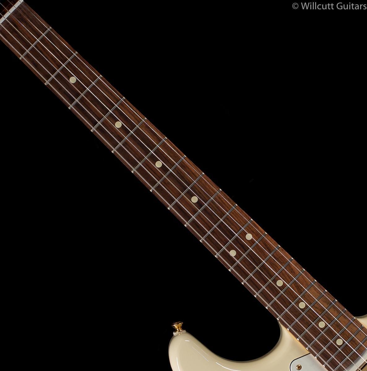 Fender Limited Edition Mahogany Blacktop Stratocaster HHH Olympic White Gold Hardware