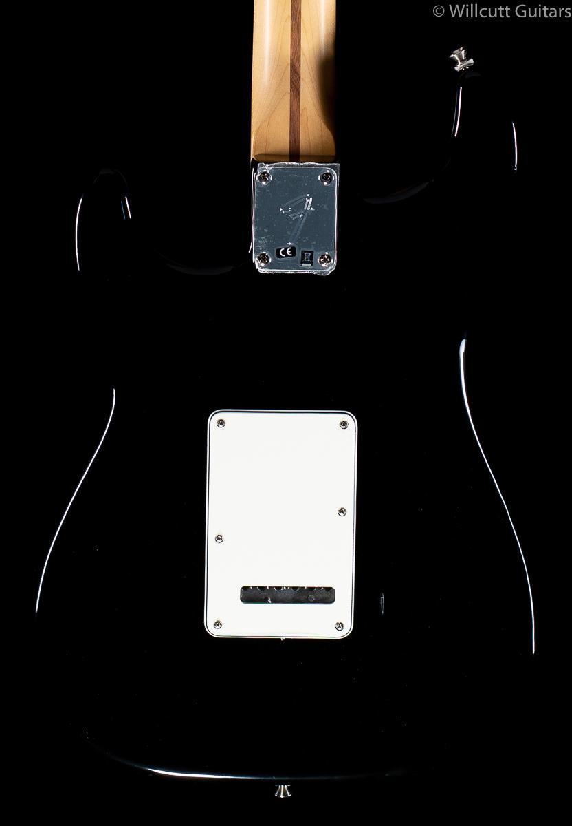 DEMO Fender Player Stratocaster HSS, Pau Ferro Fingerboard, Black