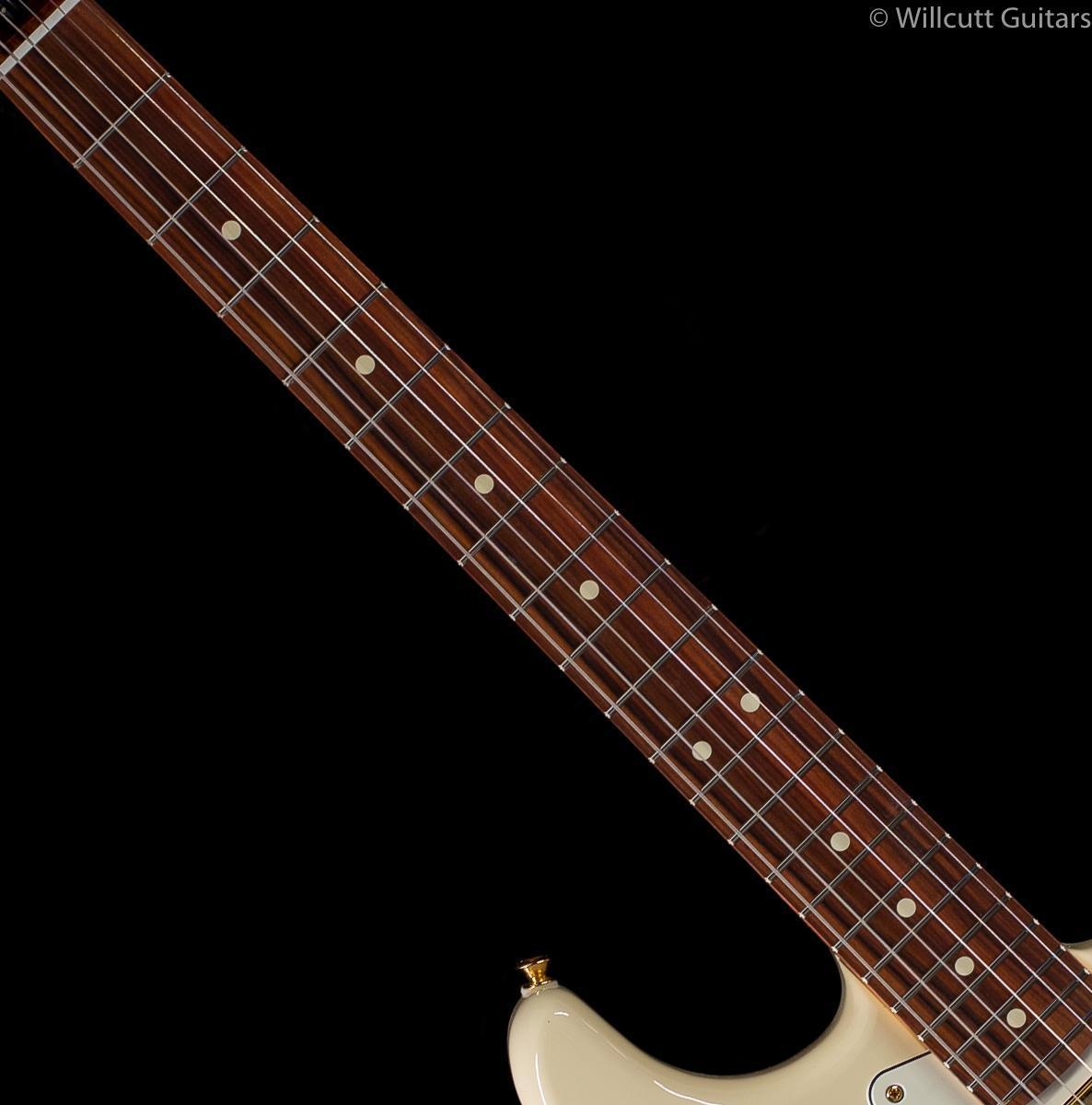 Fender Limited Edition Mahogany Blacktop Stratocaster HHH Olympic White Gold Hardware