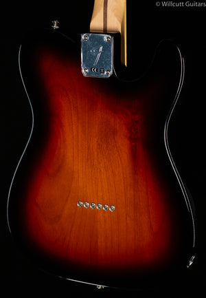 Fender Player Telecaster® Left-Handed, Maple Fingerboard, 3-Color Sunburst (672)