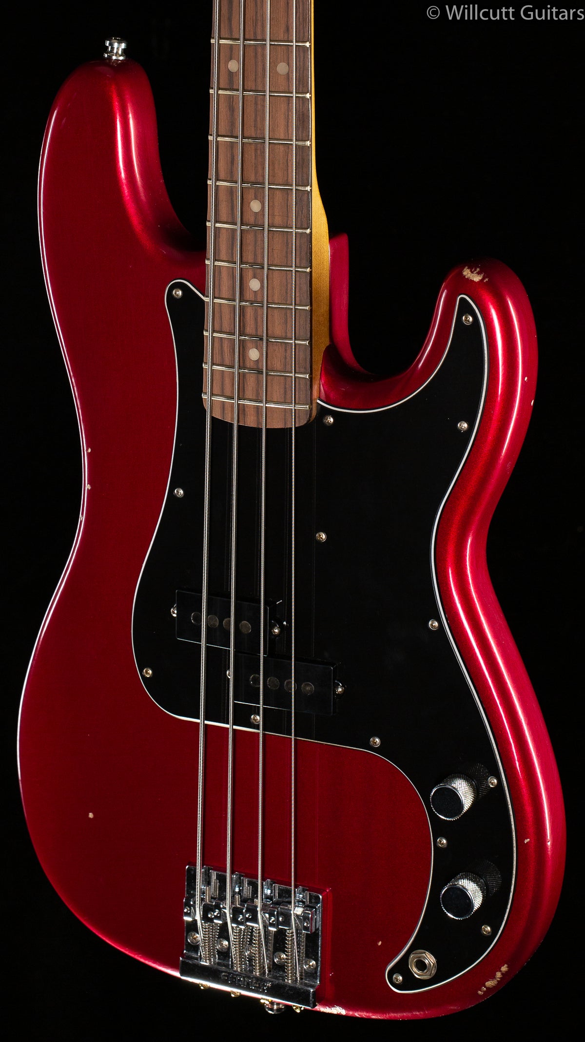 Fender Nate Mendel P Bass Candy Apple Red Bass Guitar