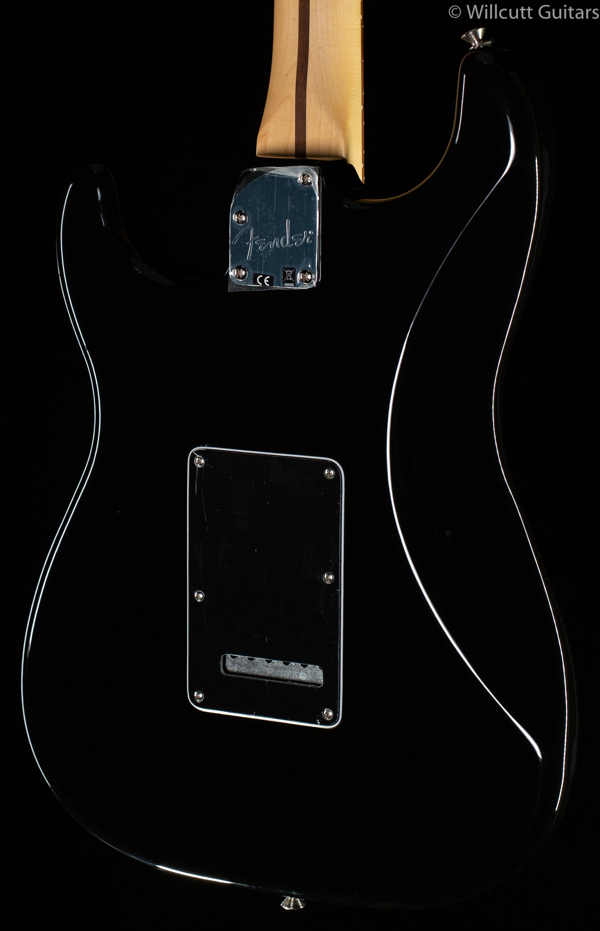 Fender Deluxe Stratocaster Black Pau Ferro Fingerboard