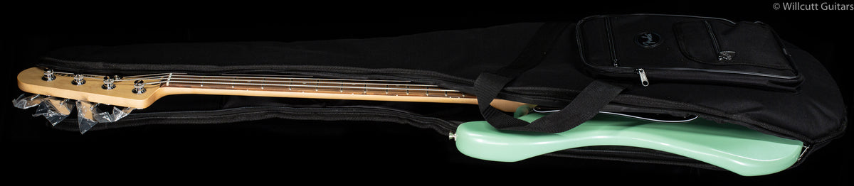 Fender Deluxe Active Precision Bass Special Surf Pearl Pau Ferro Fingerboard