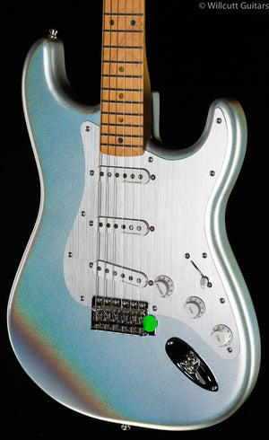 Fender H.E.R. Stratocaster Chrome Glow Maple Fingerboard