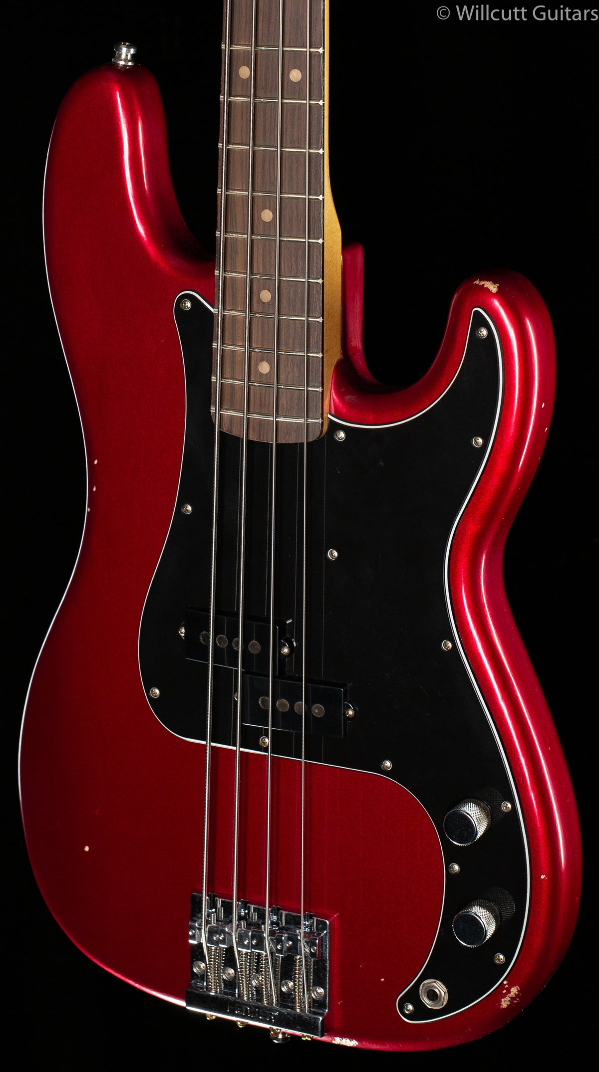 Fender Nate Mendel P Bass Candy Apple Red Bass Guitar