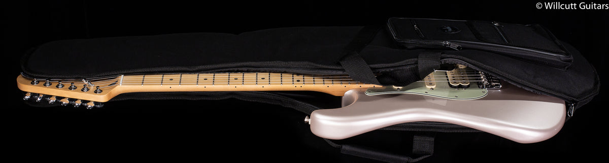 Fender Deluxe Strat MN Blizzard Pearl (191)