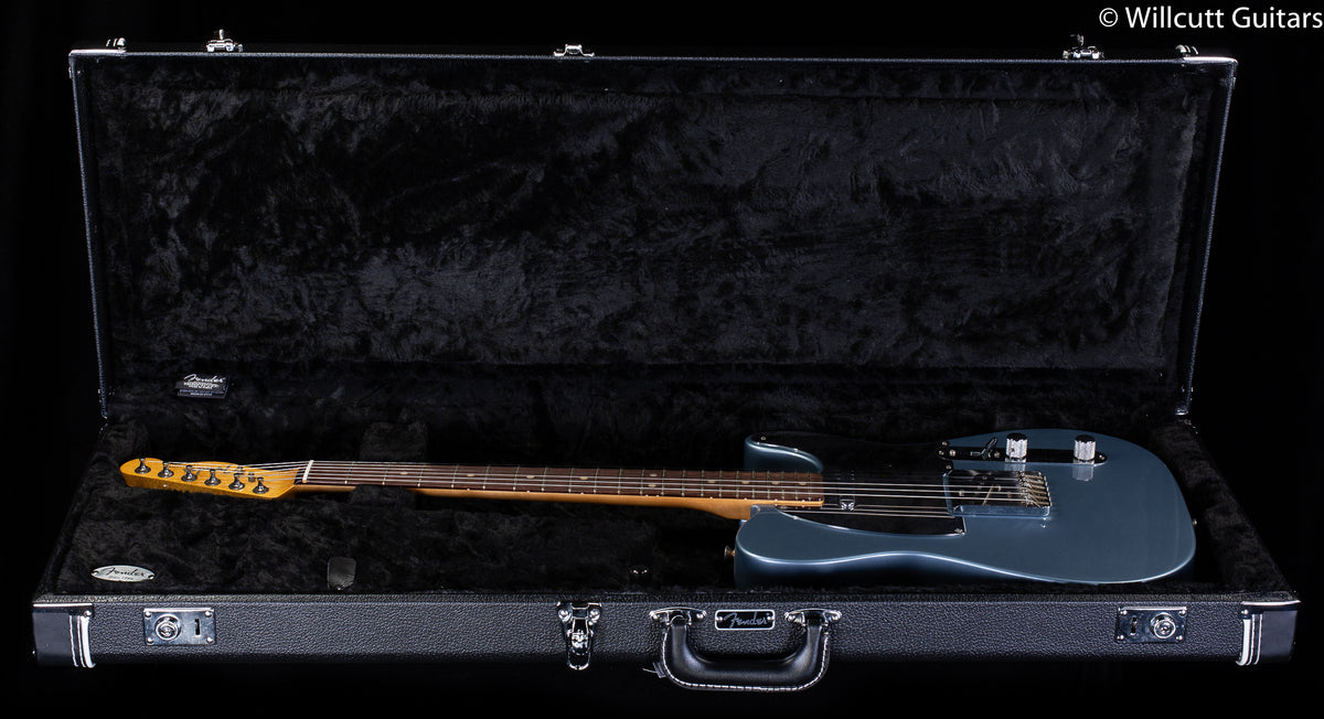 Fender Chrissie Hynde Telecaster Rosewood Fingerboard Ice Blue Metallic DEMO