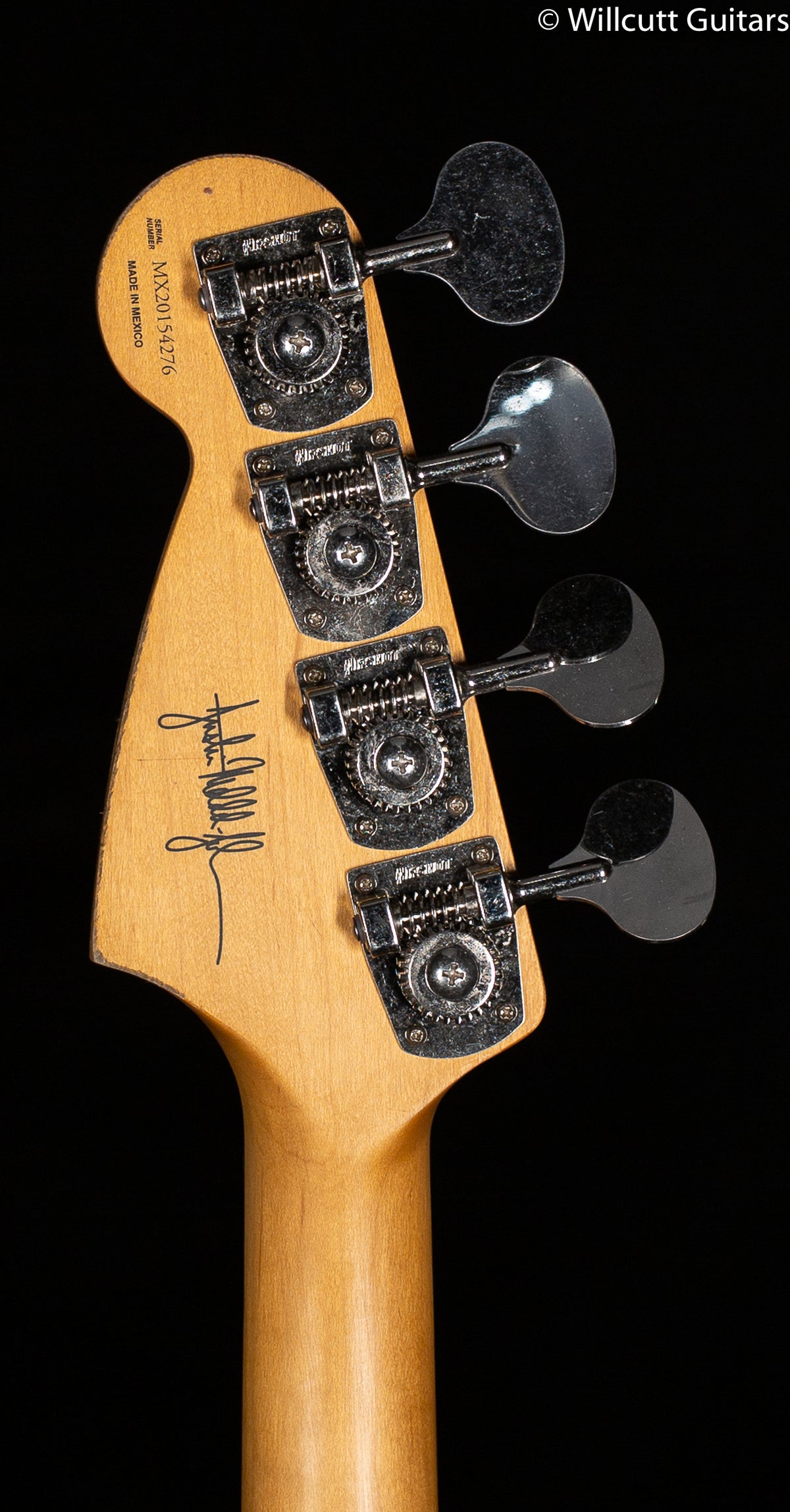 Fender JMJ Road Worn Mustang Bass Daphne Blue