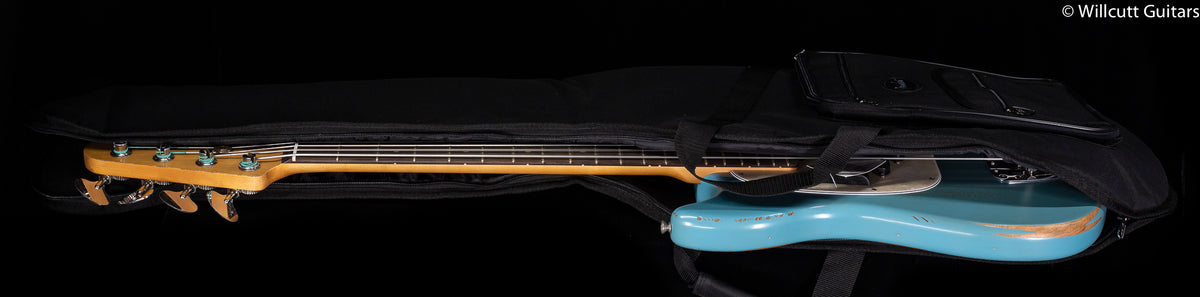 Fender JMJ Road Worn Mustang Bass Daphne Blue