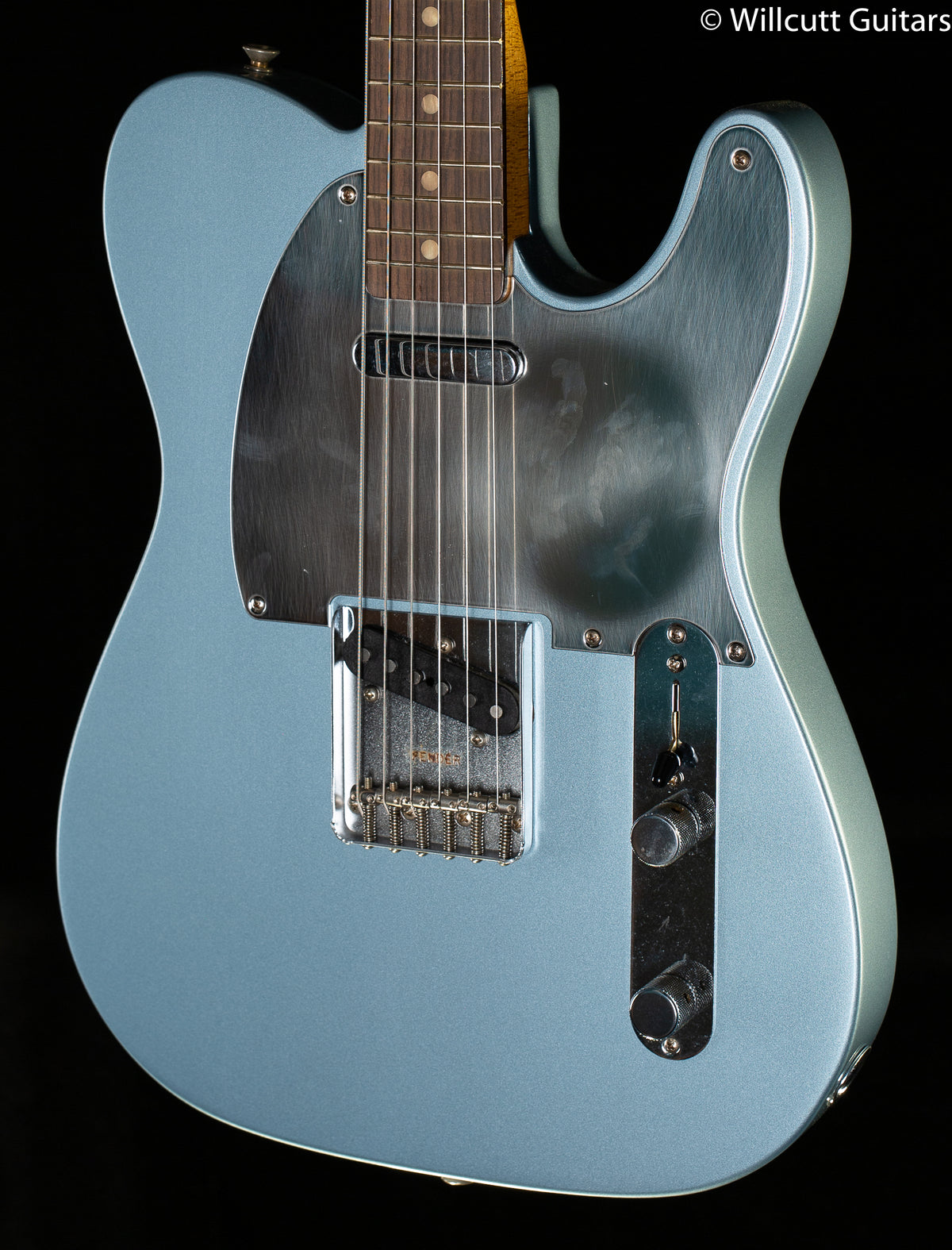 Fender Chrissie Hynde Telecaster Rosewood Fingerboard Ice Blue Metallic (548)