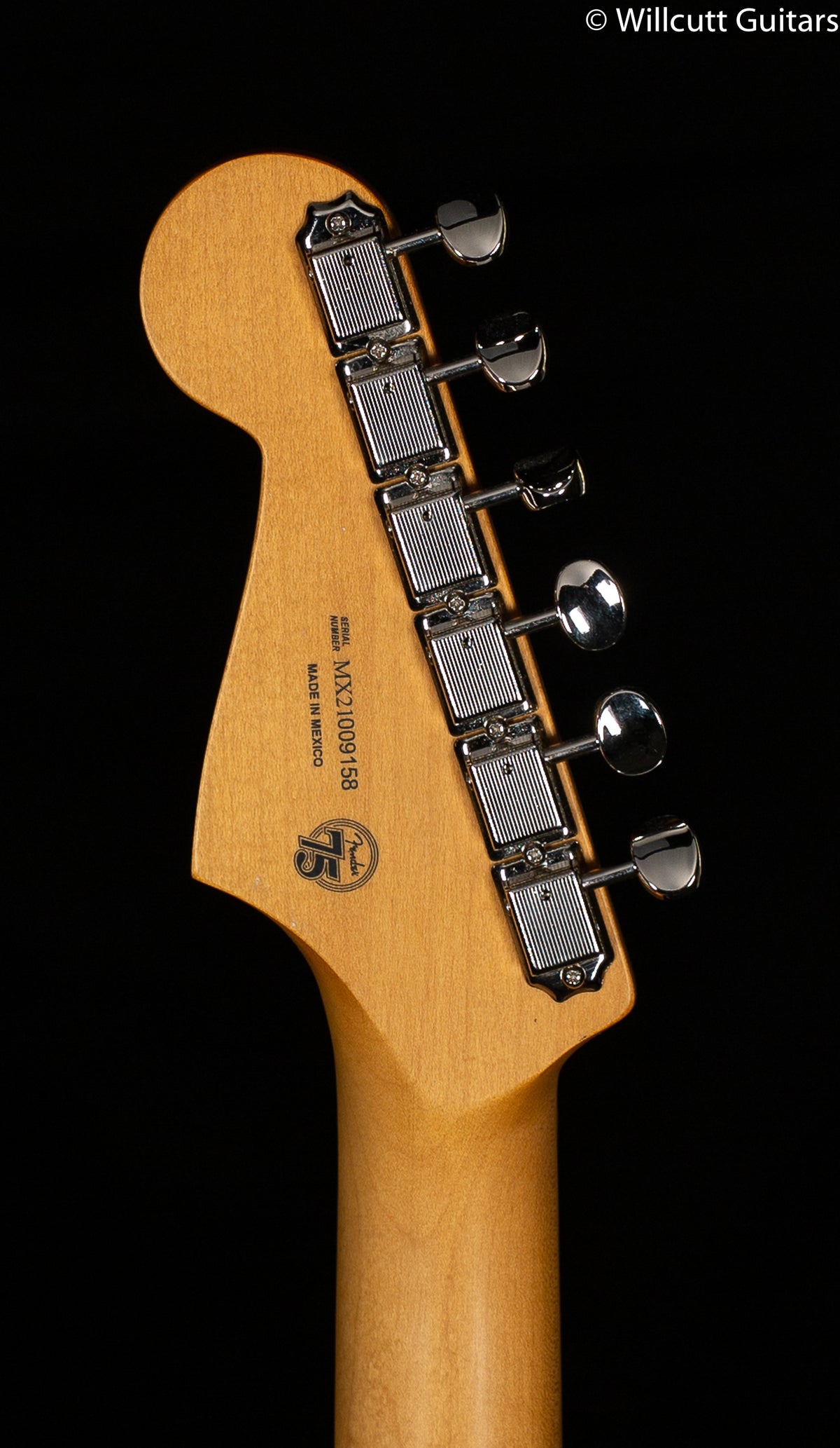 Fender Noventa Stratocaster Maple Fingerboard Surf Green (158)