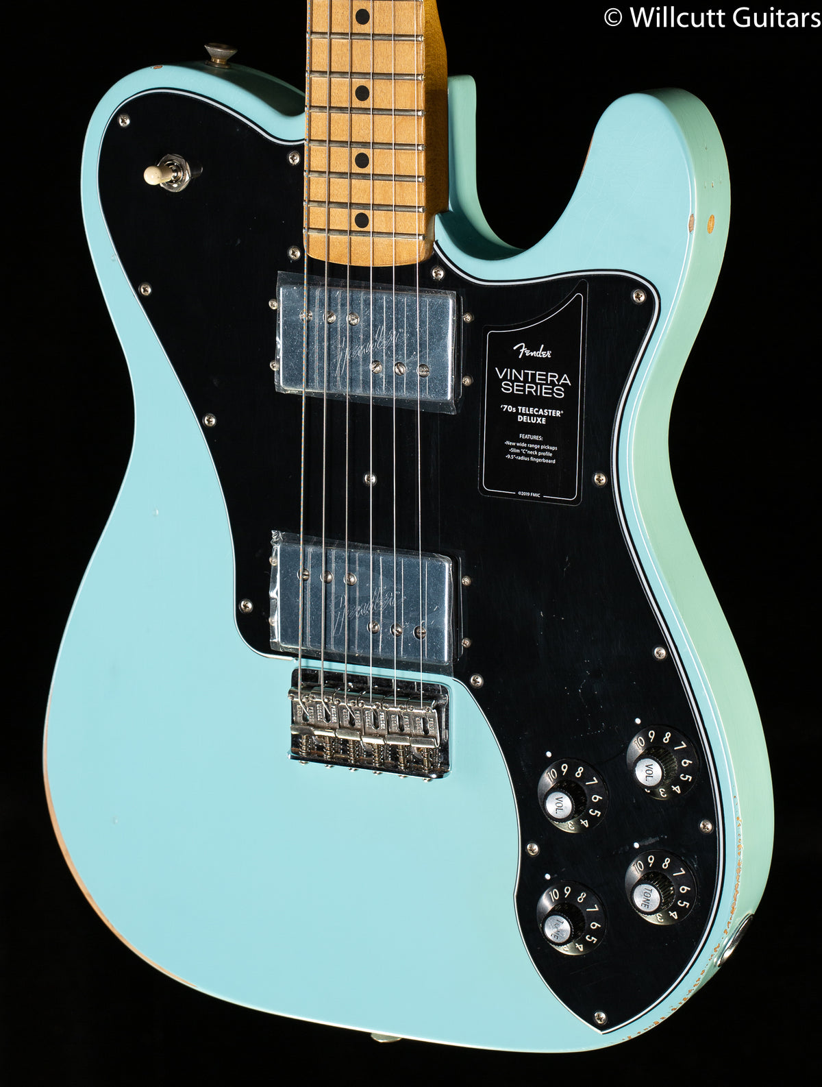 Fender Vintera Road Worn &#39;70s Telecaster Deluxe Maple Daphne Blue
