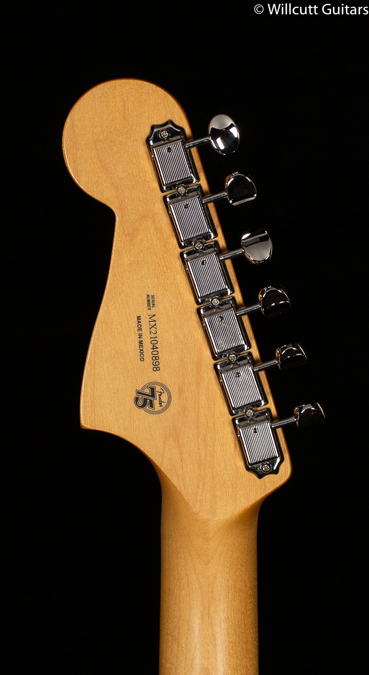 Fender Noventa Jazzmaster Maple Fingerboard Fiesta Red (898)