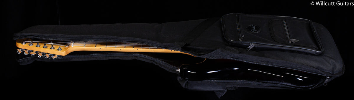 Fender Player Plus Stratocaster HSS Maple Fingerboard 3-Color Sunburst